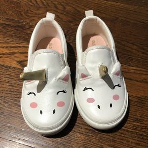 Old Navy Toddler Unicorn Slip on shoes - size 7